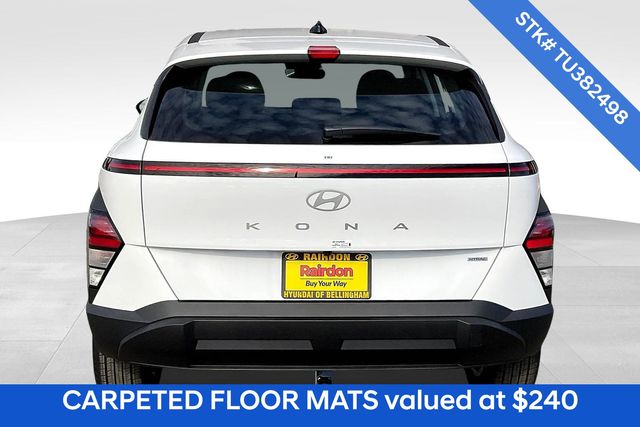 2026 Hyundai Kona SE photo 3