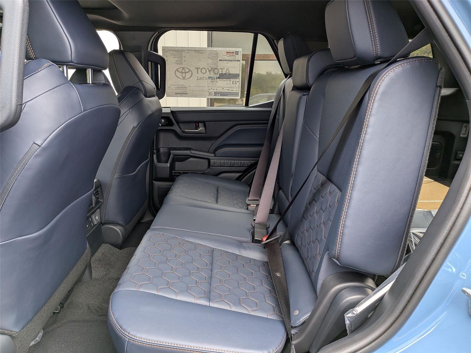 2025 Toyota 4Runner photo 27
