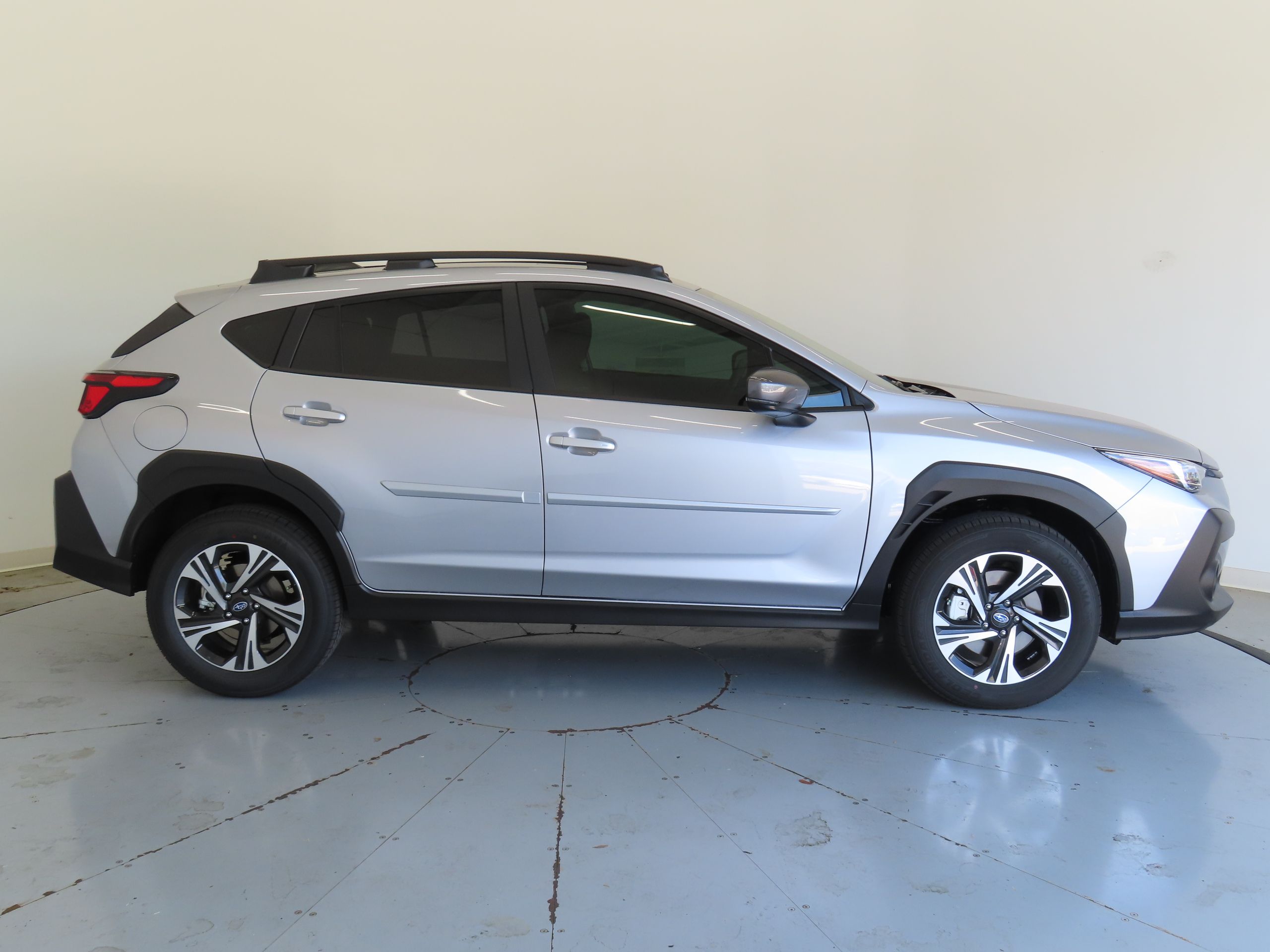 2025 Subaru Crosstrek Premium photo 2