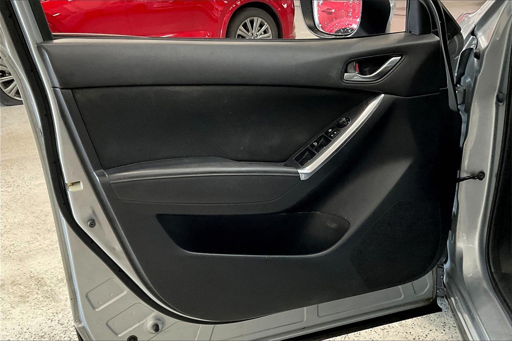 2016 Mazda CX-5 Touring photo 17