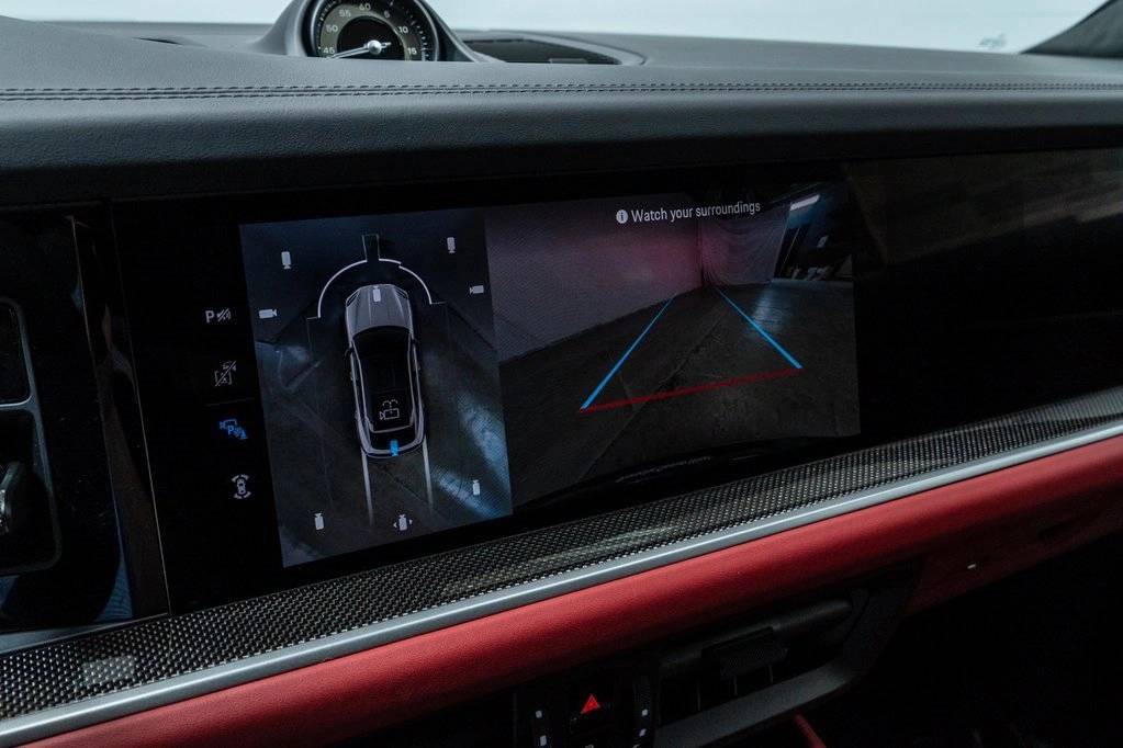 2026 Porsche Cayenne Turbo E-Hybrid Coupe photo 16