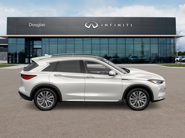 2025 Infiniti QX50 Luxe AWD photo 4
