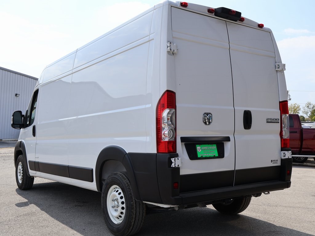 2025 Ram ProMaster 2500 photo 2