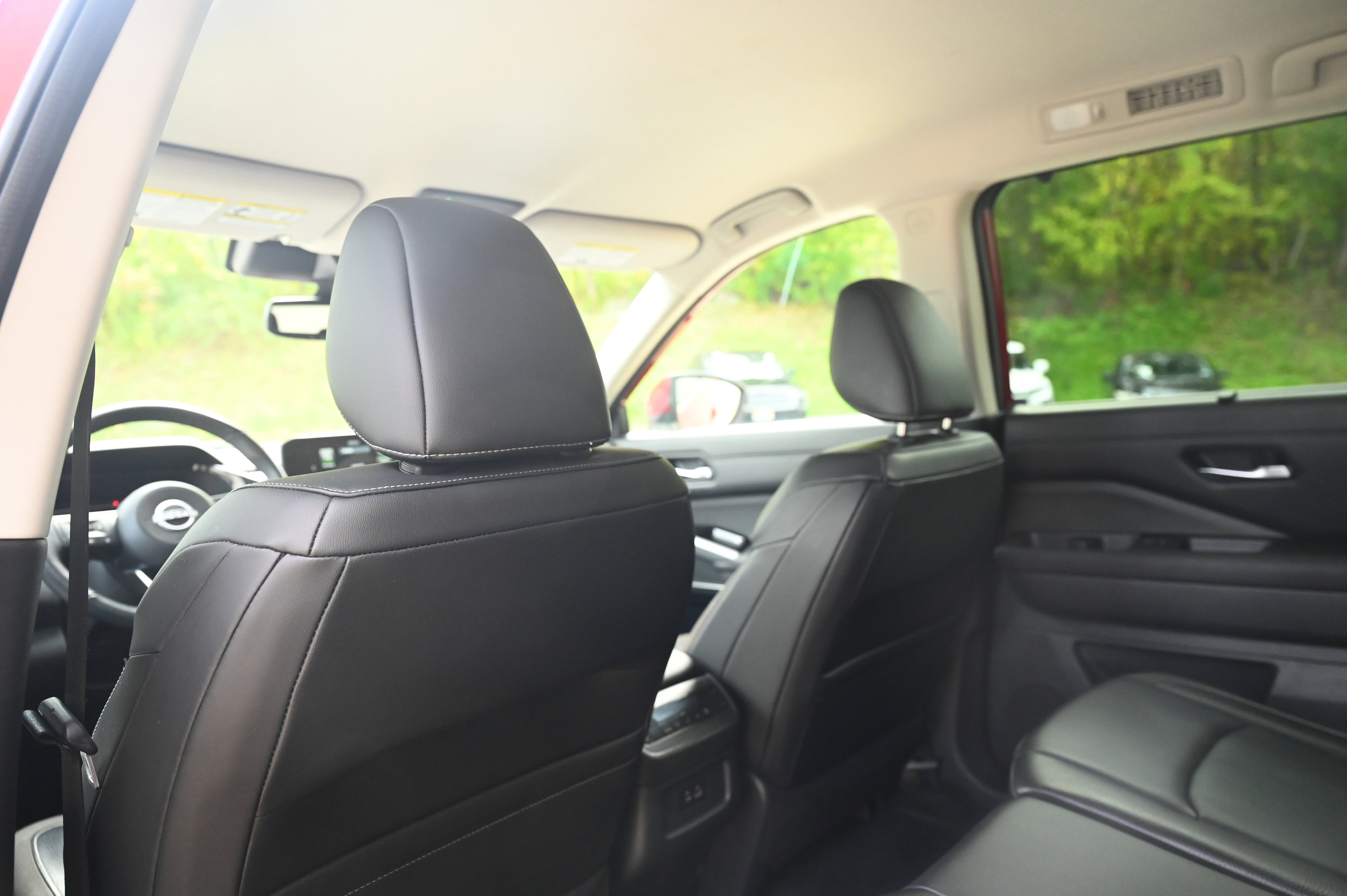 2022 Nissan Pathfinder SL photo 20