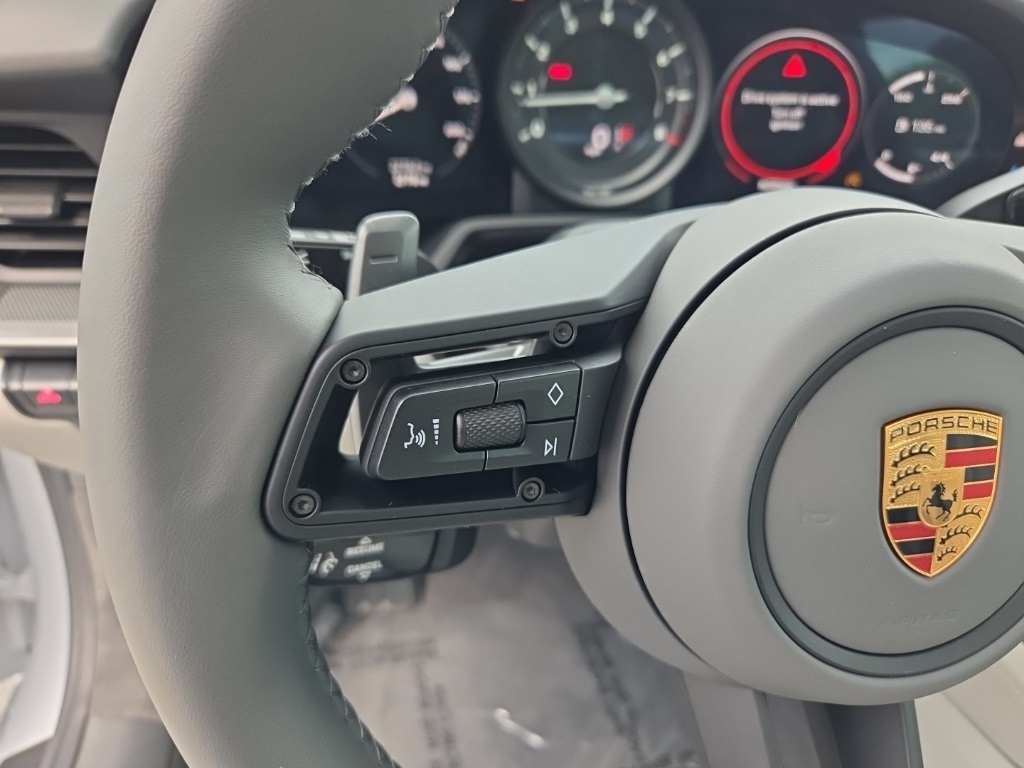 2024 Porsche 911 S photo 13