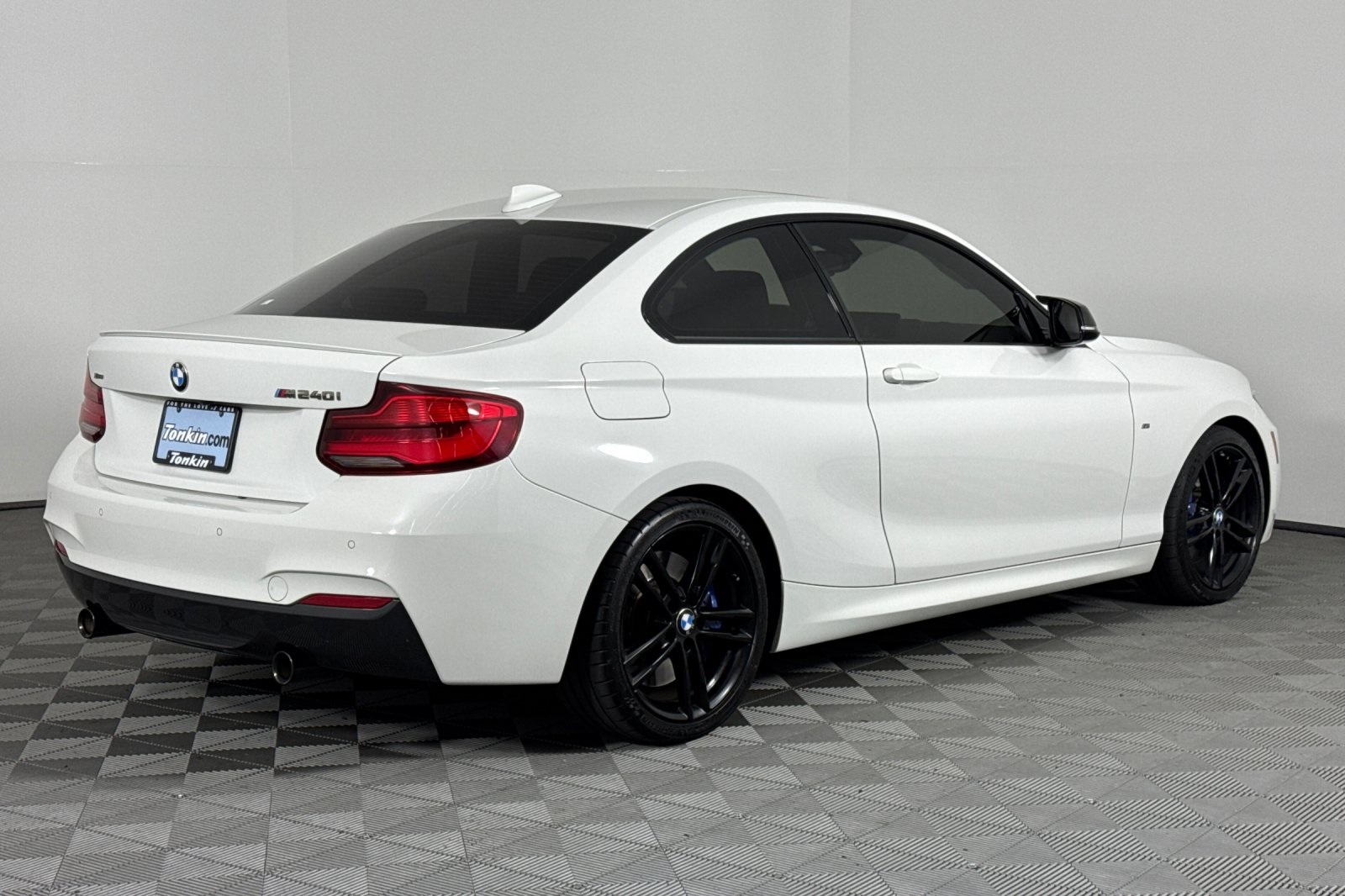 2019 Bmw M240i xDrive Coupe photo 2