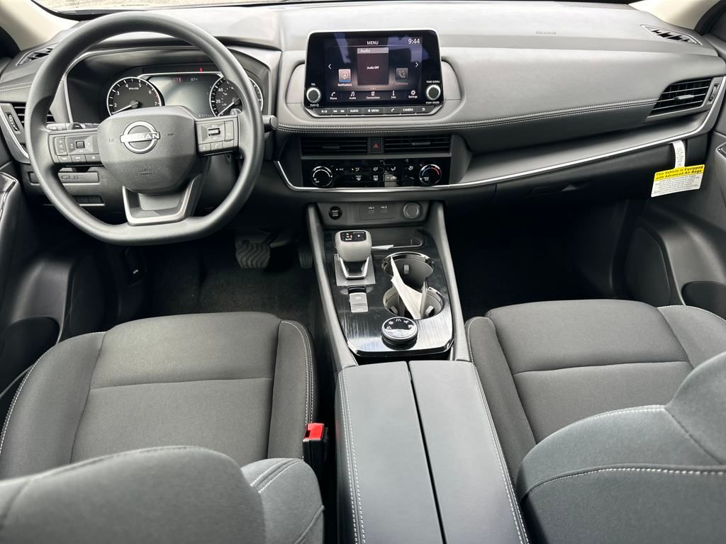 2026 Nissan Rogue S photo 15