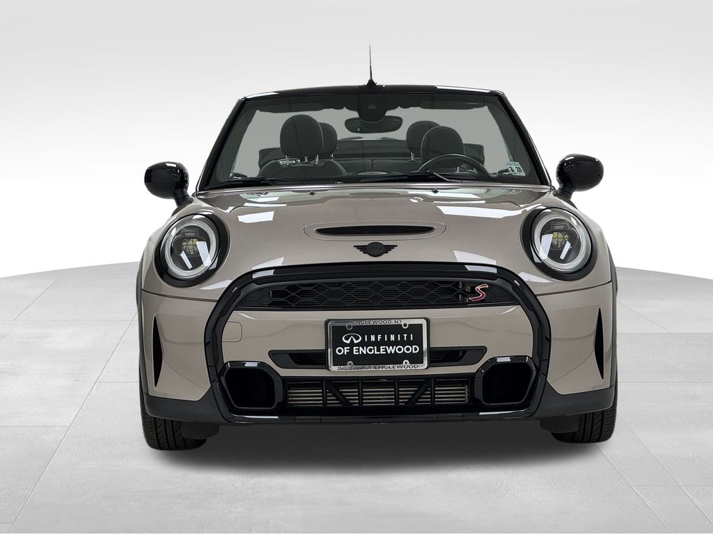2023 Mini Cooper Convertible S photo 2