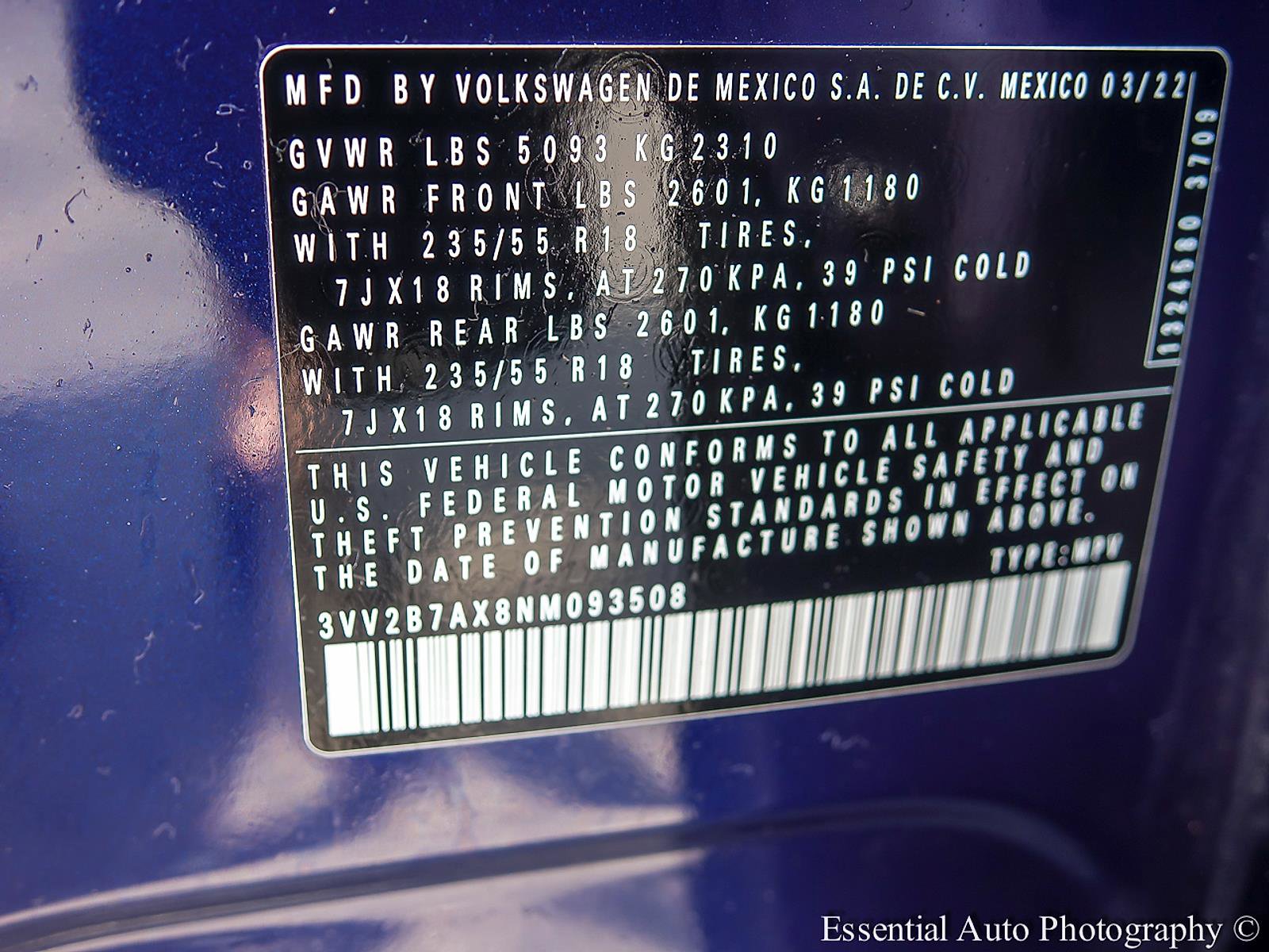 2022 VOLKSWAGEN TIGUAN - Image 25