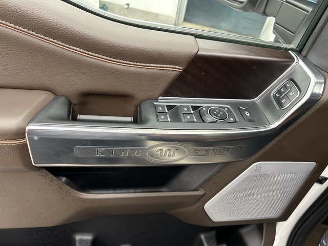 2025 Ford F-350 King Ranch photo 18