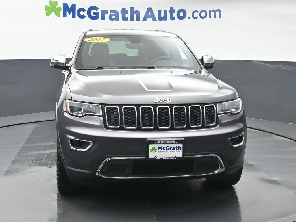 2017 Jeep Grand Cherokee Limited photo 2