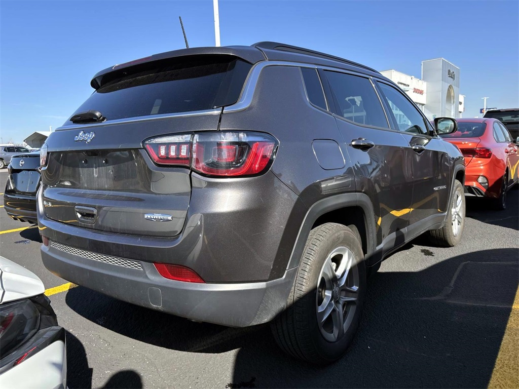 2024 Jeep Compass North Edition Latitude photo 4