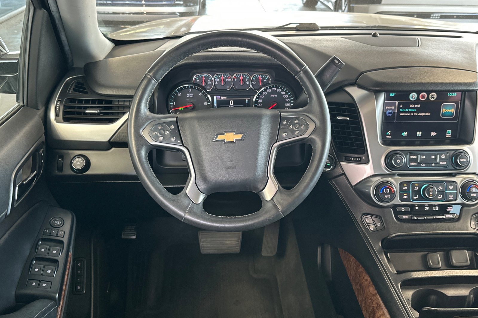 2015 Chevrolet Tahoe LTZ photo 12
