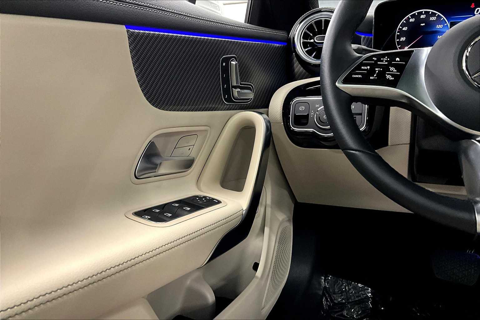 2025 Mercedes Benz CLA 250 photo 24