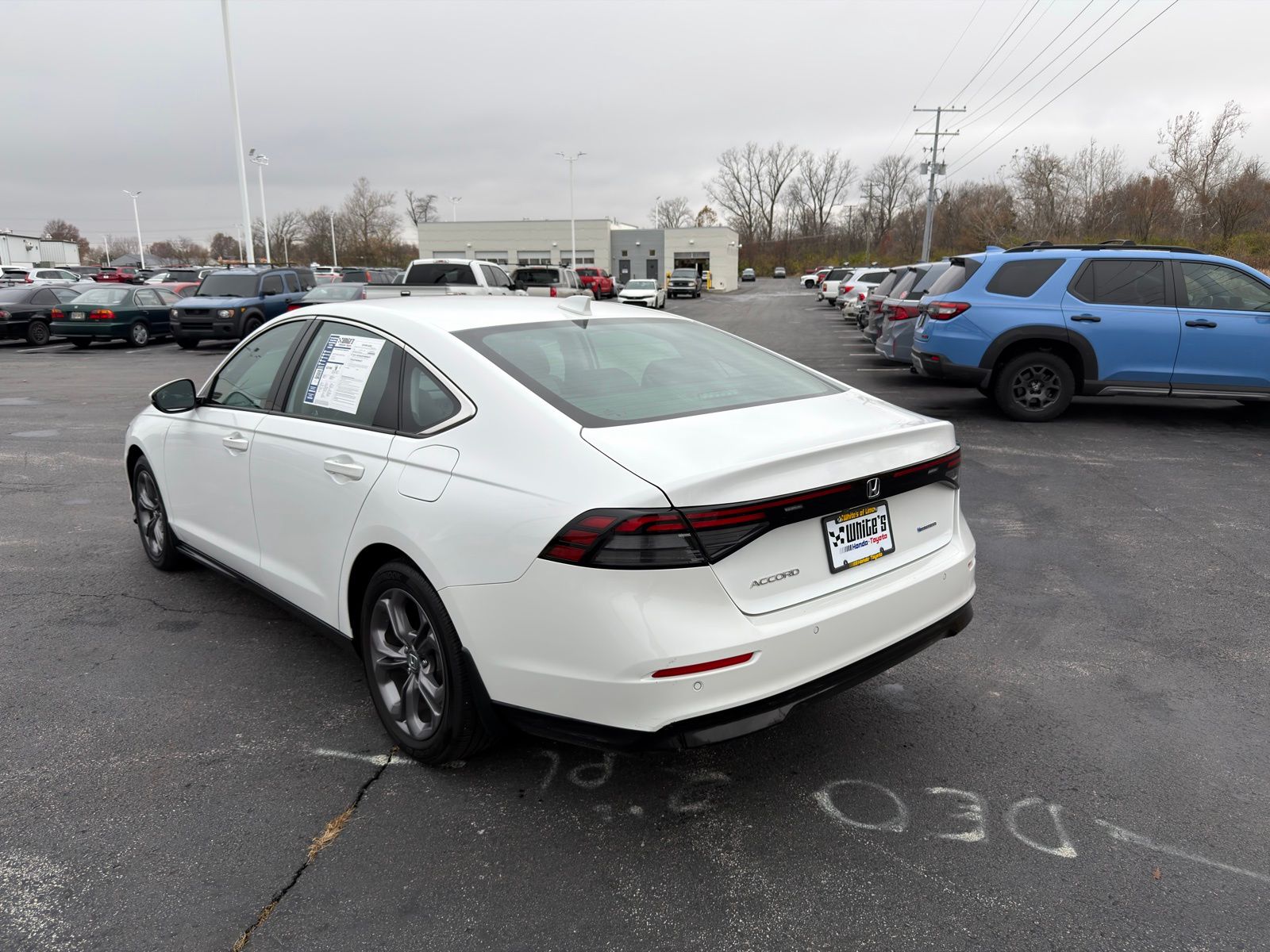 2023 Honda Accord Hybrid EX-L photo 4