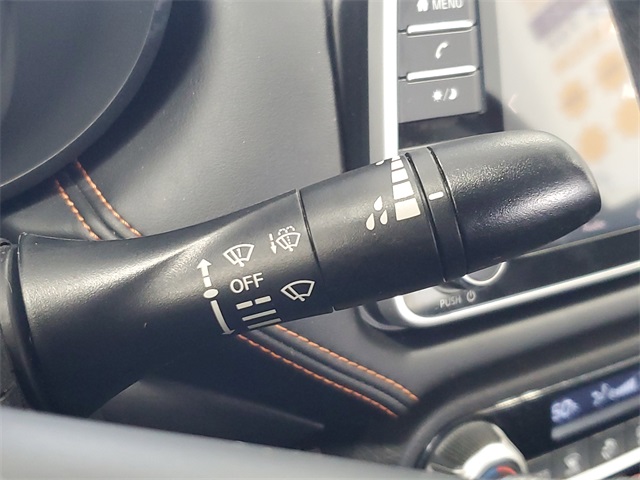 2020 Nissan Versa 1.6 SR photo 16