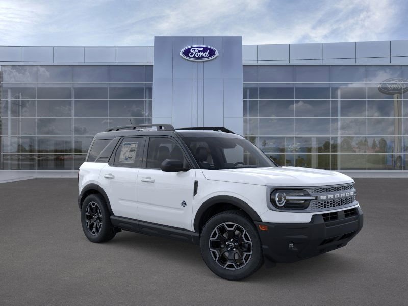 2025 Ford Bronco Sport Outer Banks photo 5