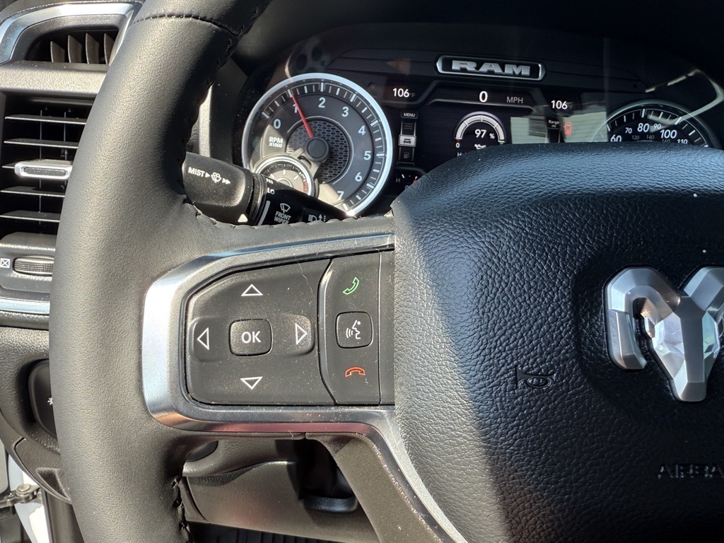 2024 Ram 1500 Laramie photo 15
