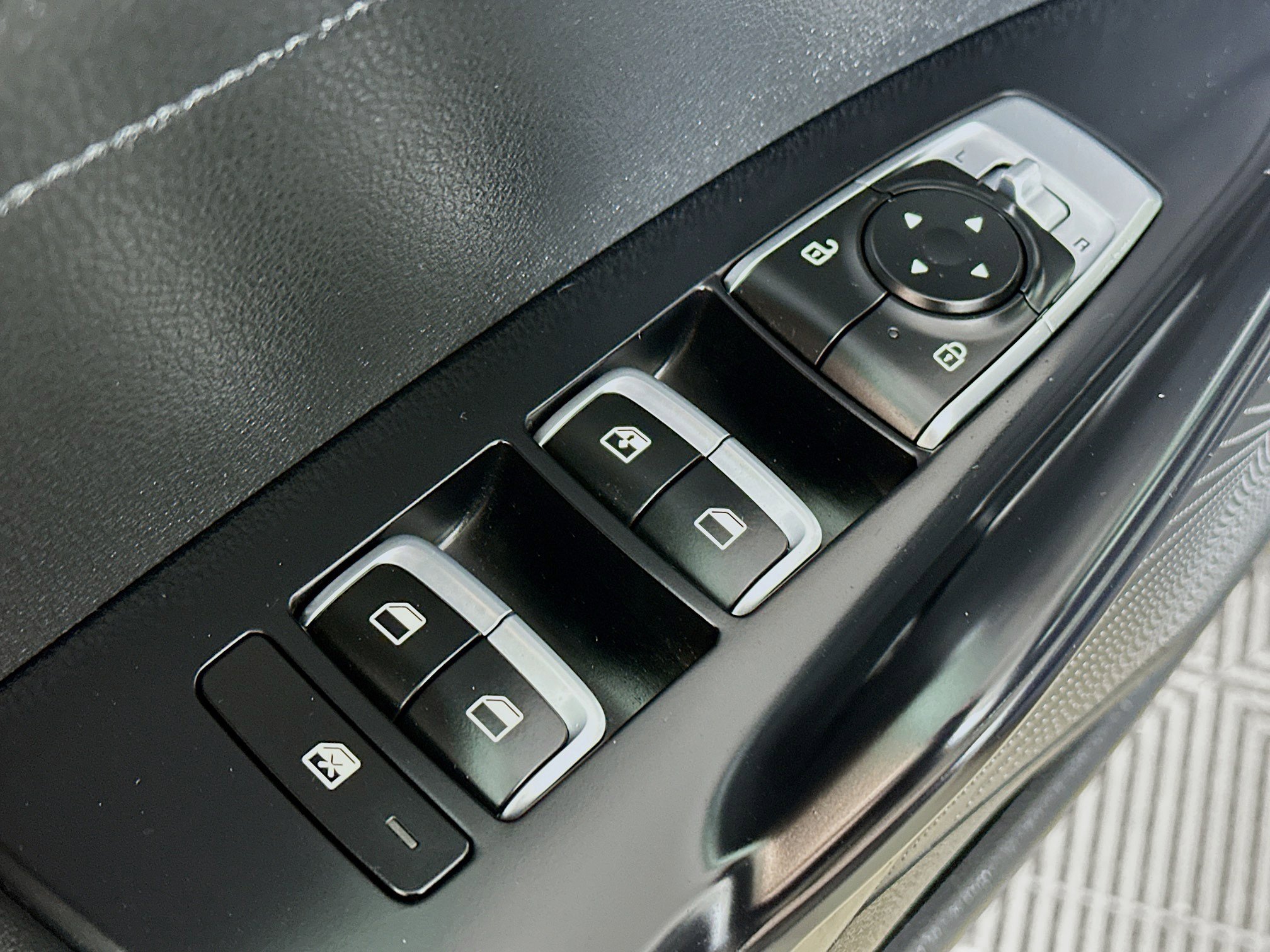 2023 Kia K5 LXS photo 17