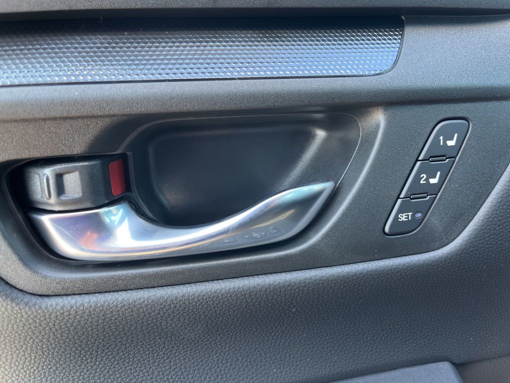 2026 Honda CR-V Hybrid Sport-L photo 4