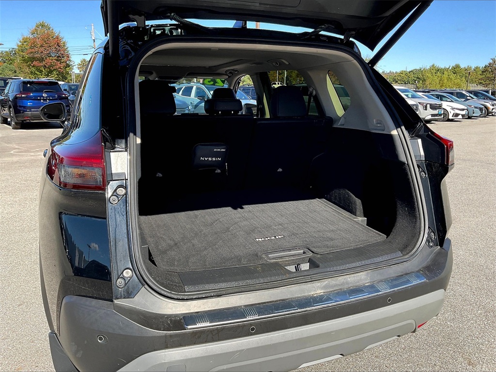 2023 Nissan Rogue SV photo 34