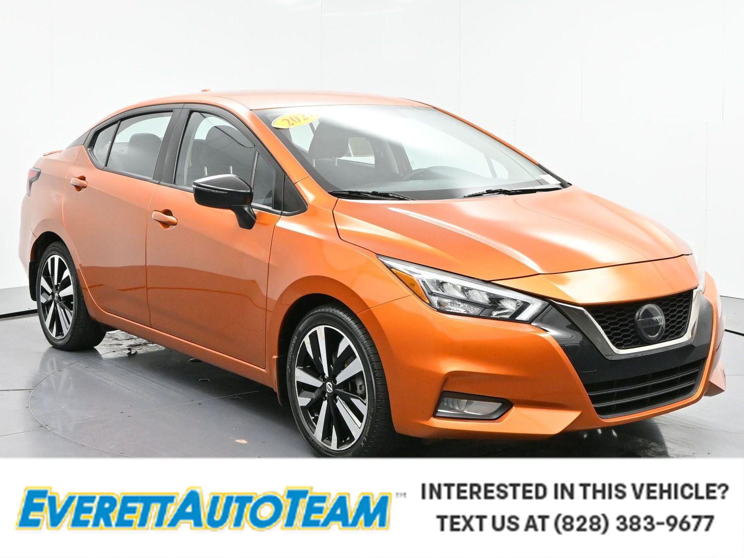 2021 Nissan Versa Sedan SR's photo