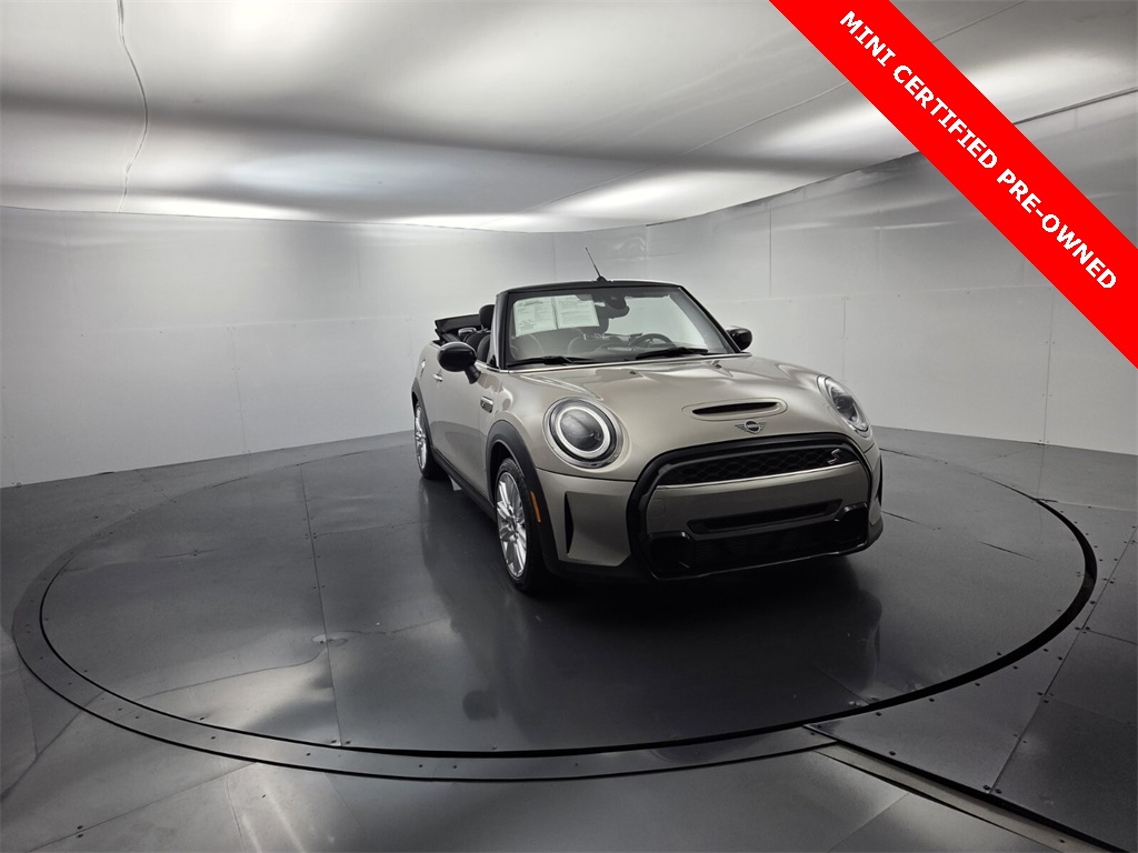 2022 Mini Cooper Convertible Signature photo 3