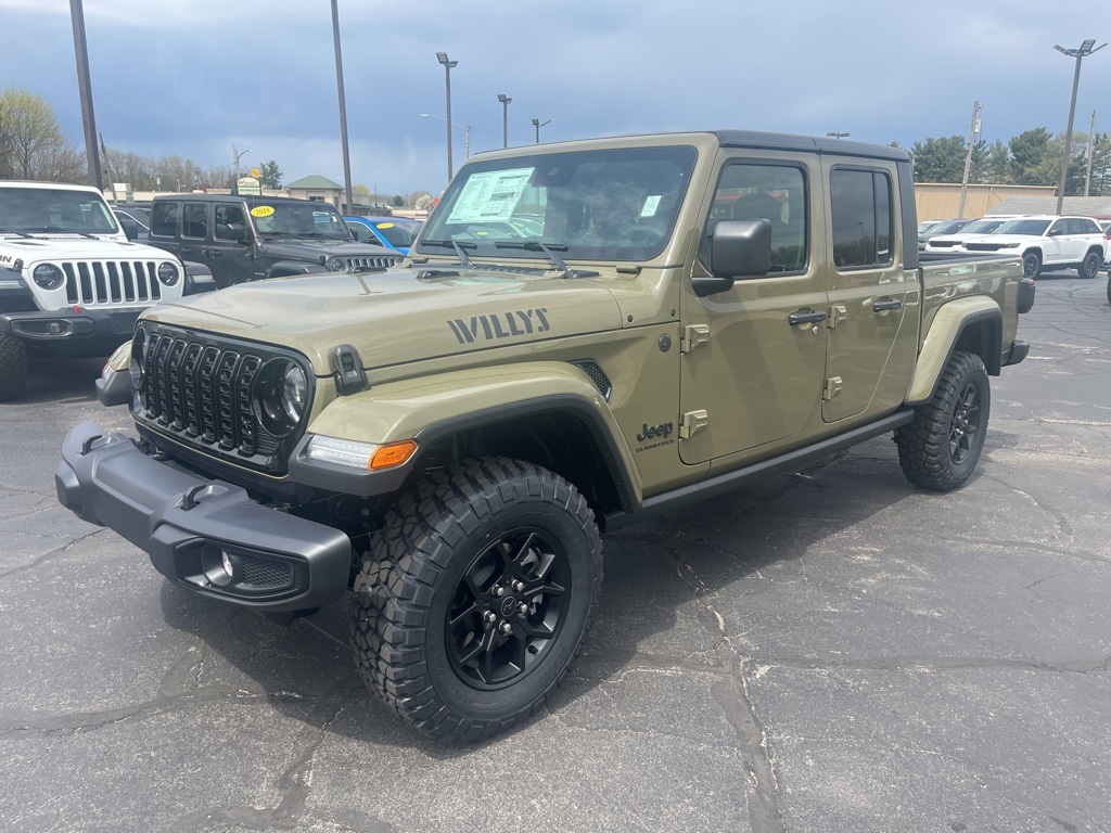 2025 Jeep Gladiator Willys photo 3