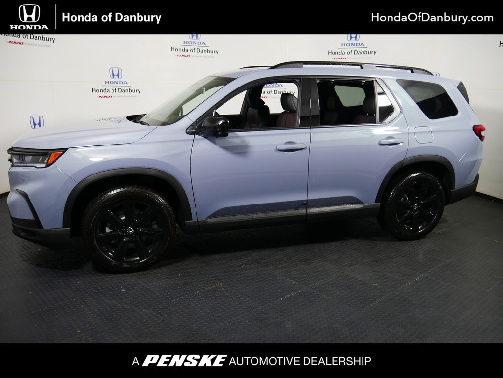 2025 Honda Pilot Black Edition's photo