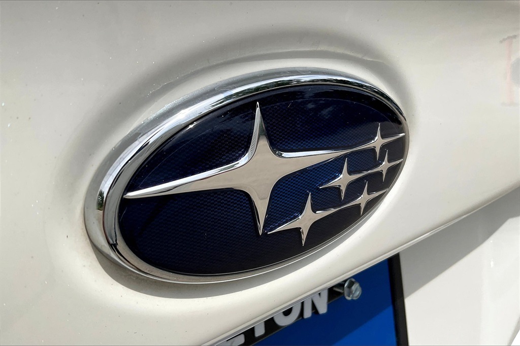 2020 Subaru Legacy Limited XT photo 5