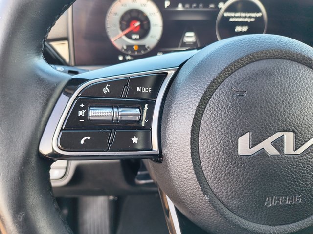 2024 Kia Seltos S photo 2