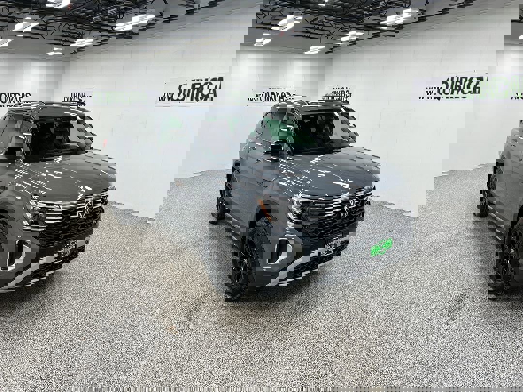 2026 Volkswagen Atlas Atlas Peak Edition's photo