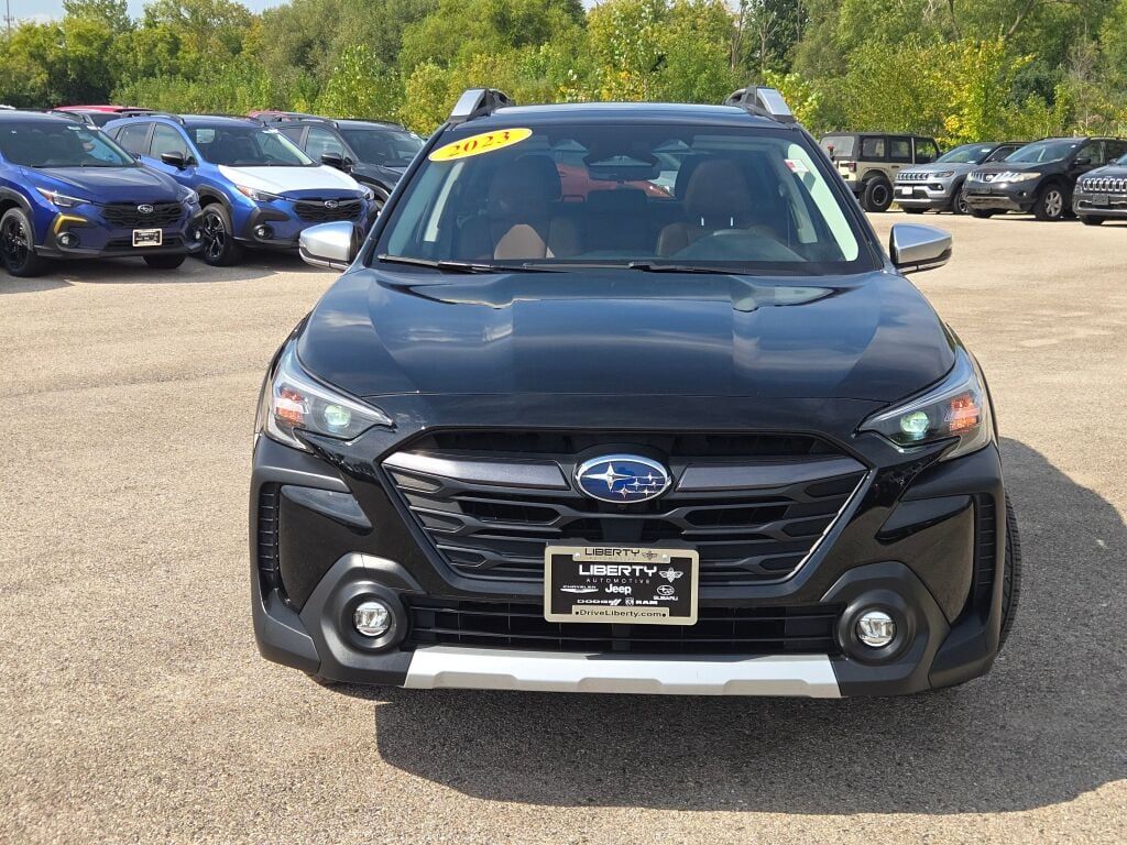 2023 Subaru Outback Touring XT photo 3