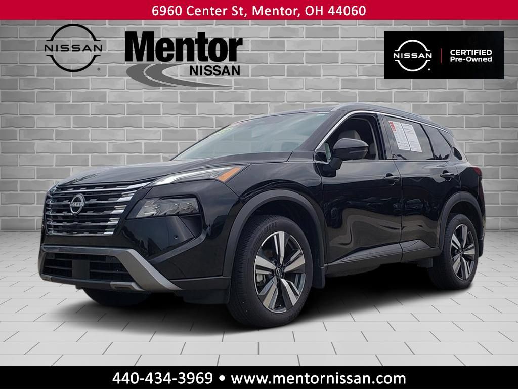 2024 Nissan Rogue SL photo 3