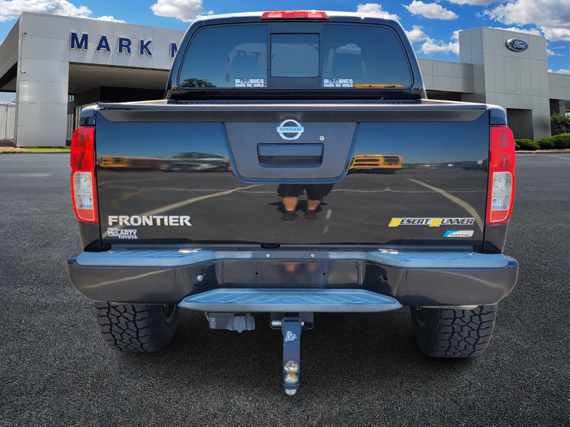 2018 Nissan Frontier Desert Runner photo 4