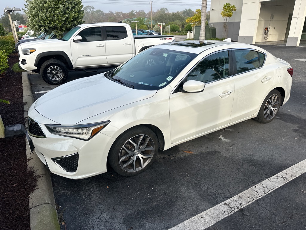 2019 Acura ILX Premium's photo