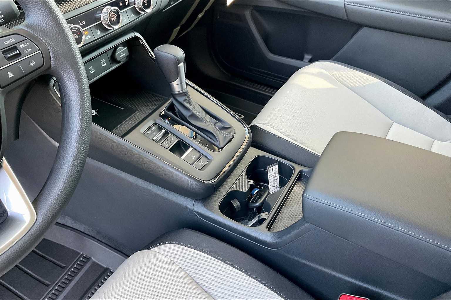 2026 Honda CR-V LX photo 7