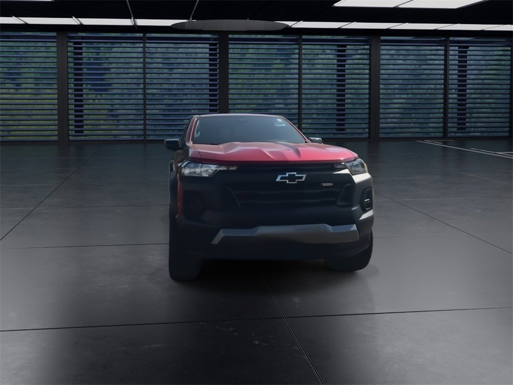 2026 Chevrolet Colorado Trail Boss photo 2