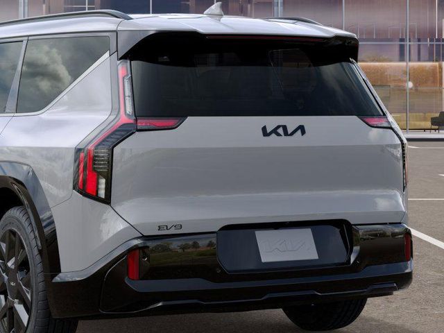 2026 Kia EV9 Land photo 12