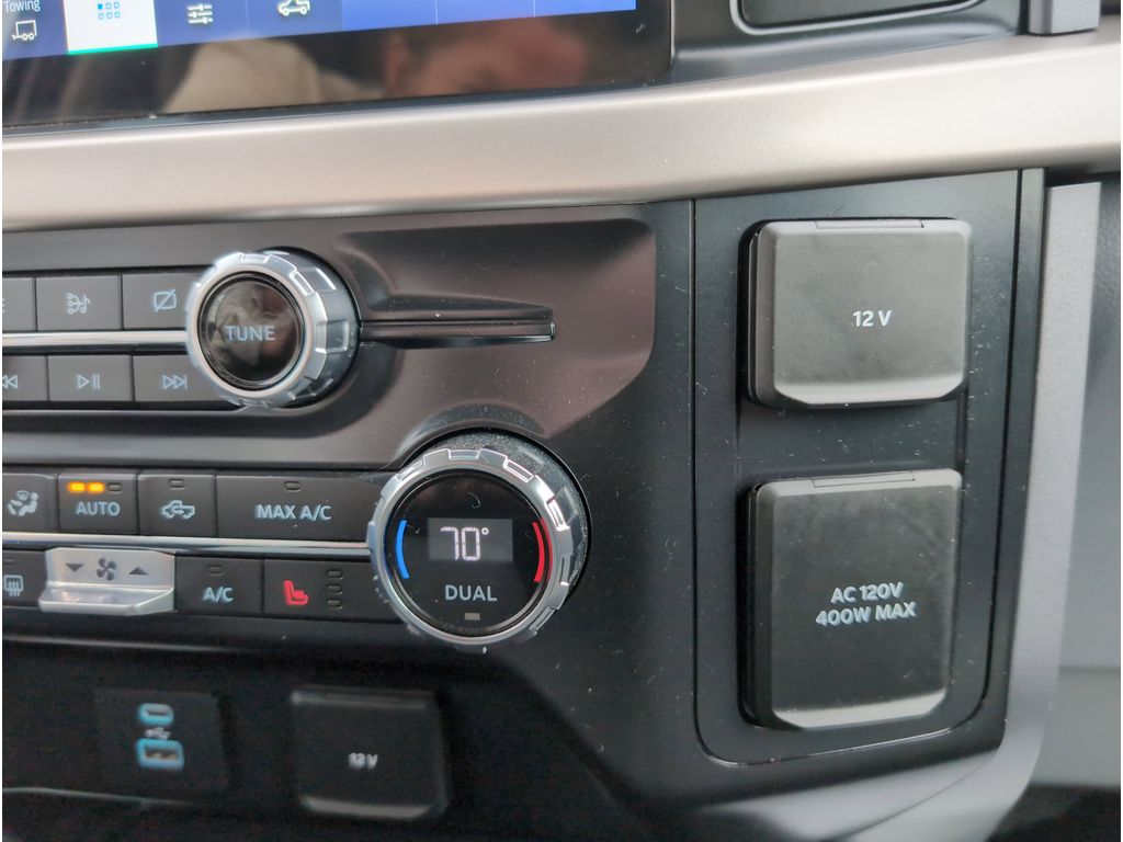 2021 Ford F-150 XLT photo 14