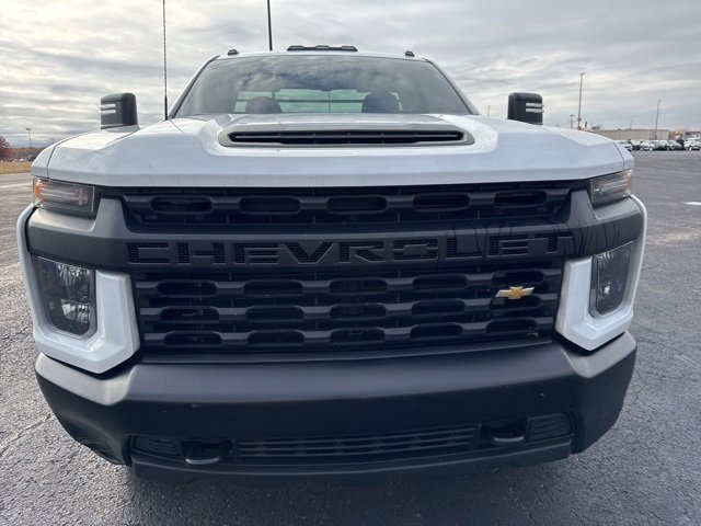 2023 Chevrolet Silverado 3500HD Work Truck photo 2