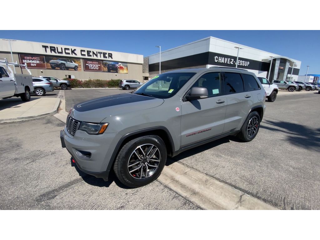 2021 Jeep Grand Cherokee Trailhawk photo 4
