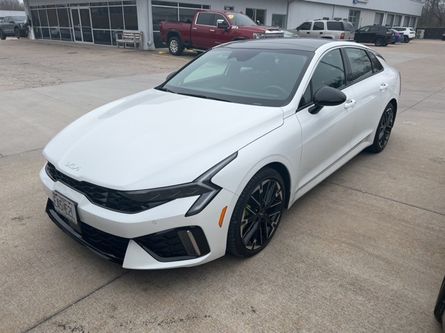 2025 Kia K5 GT's photo
