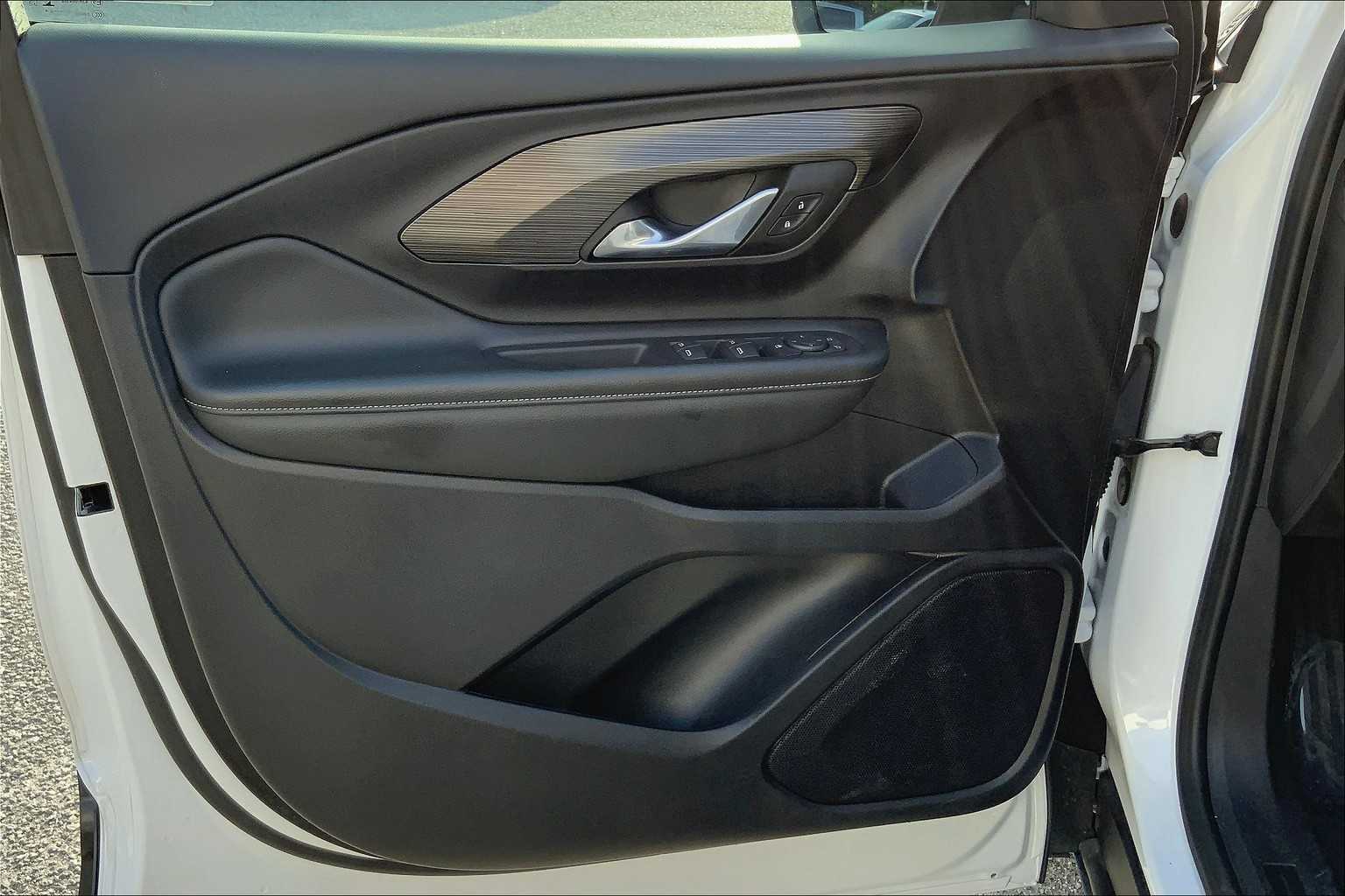 2024 Gmc Terrain SLE photo 18