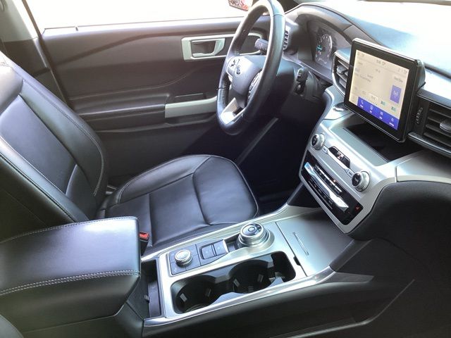2022 Ford Explorer XLT photo 18
