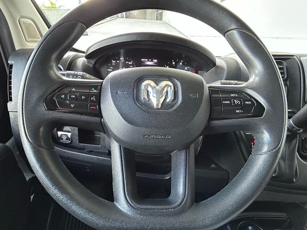 2023 Ram ProMaster 2500 photo 4