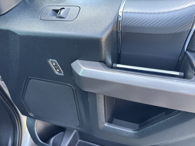2020 Ford F-150 XLT photo 14