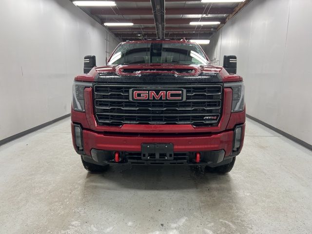 2024 Gmc Sierra HD AT4 photo 2