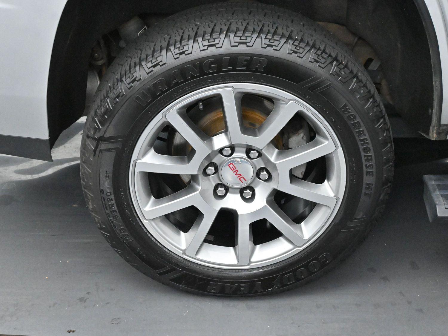 2020 Gmc Yukon Denali photo 38