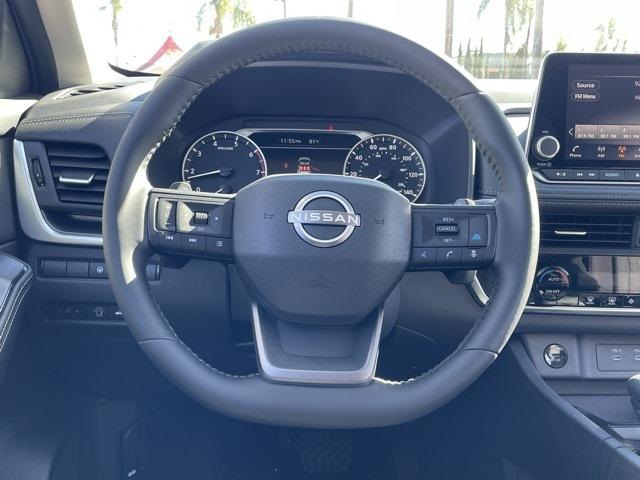 2025 Nissan Rogue SV photo 20
